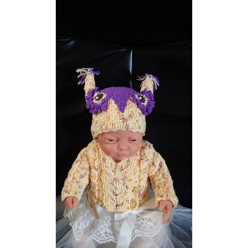 Newborn cardigan with owlhat