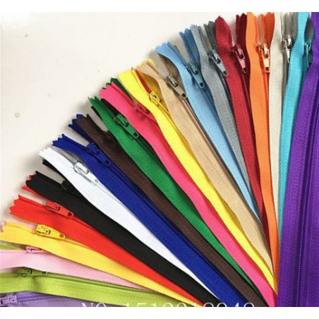 Gekleurde ritsen 15 cm. lang