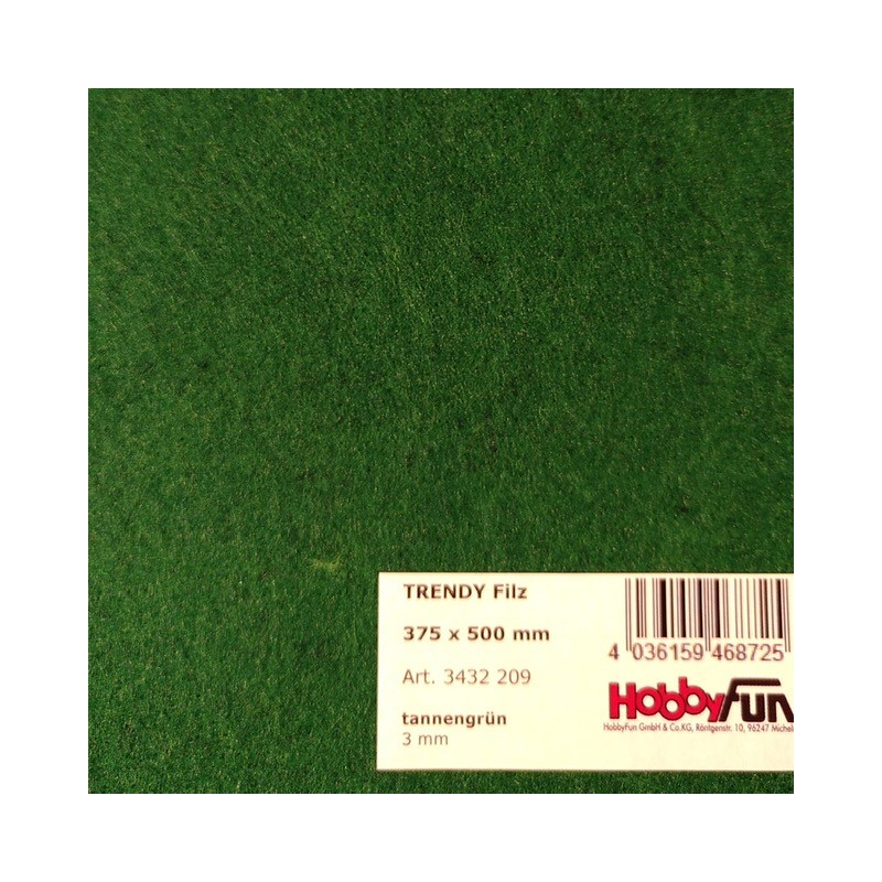 3432209 - Dennen Groen